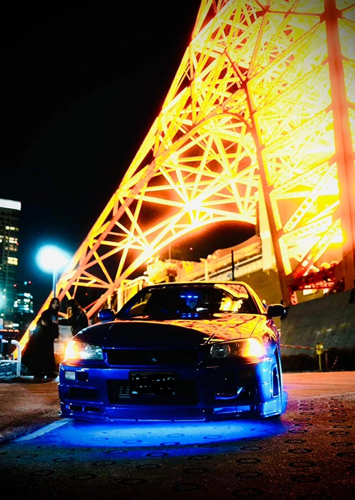 JDM car meet atmosphere during a Tokyo tour